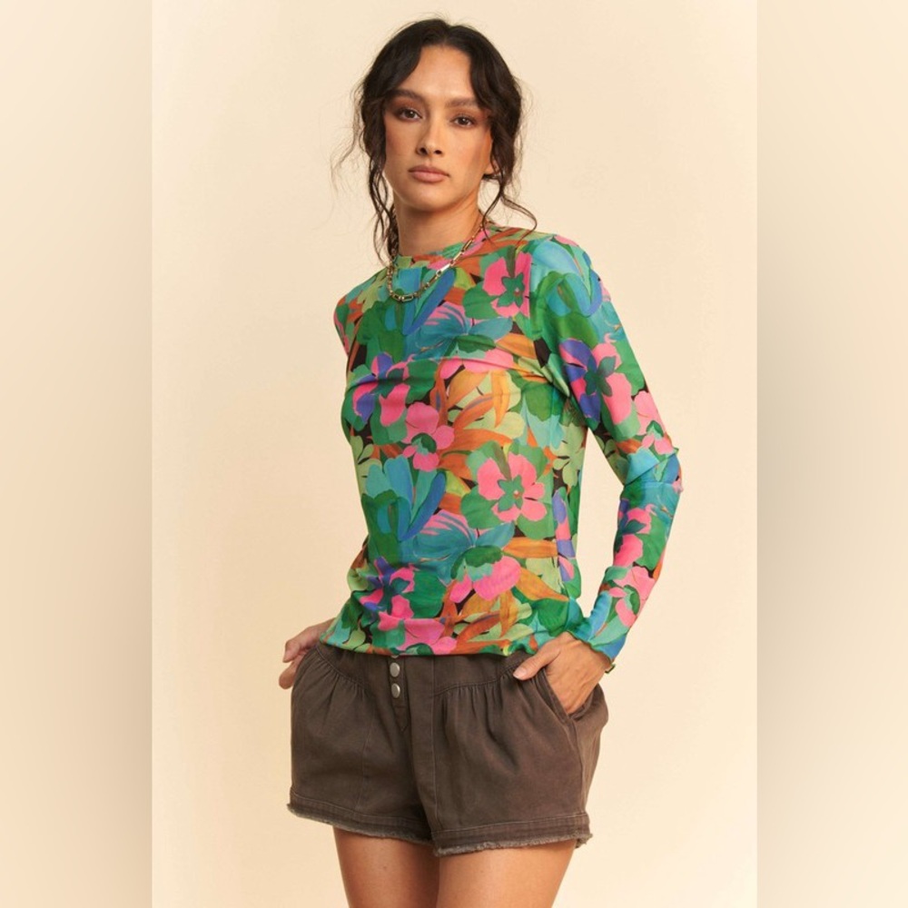 🟠313B-GREEN. Floral Printed Long Sleeve Mesh Top